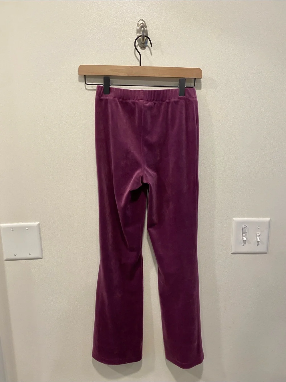 Tea Collection girls velour ruffle top and matching flare pants size 12 magenta